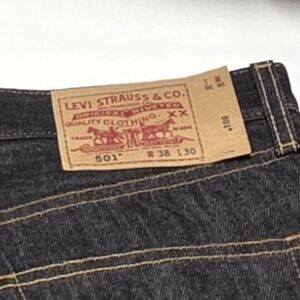 Levi's Men's Dark Gray Straight Jeans